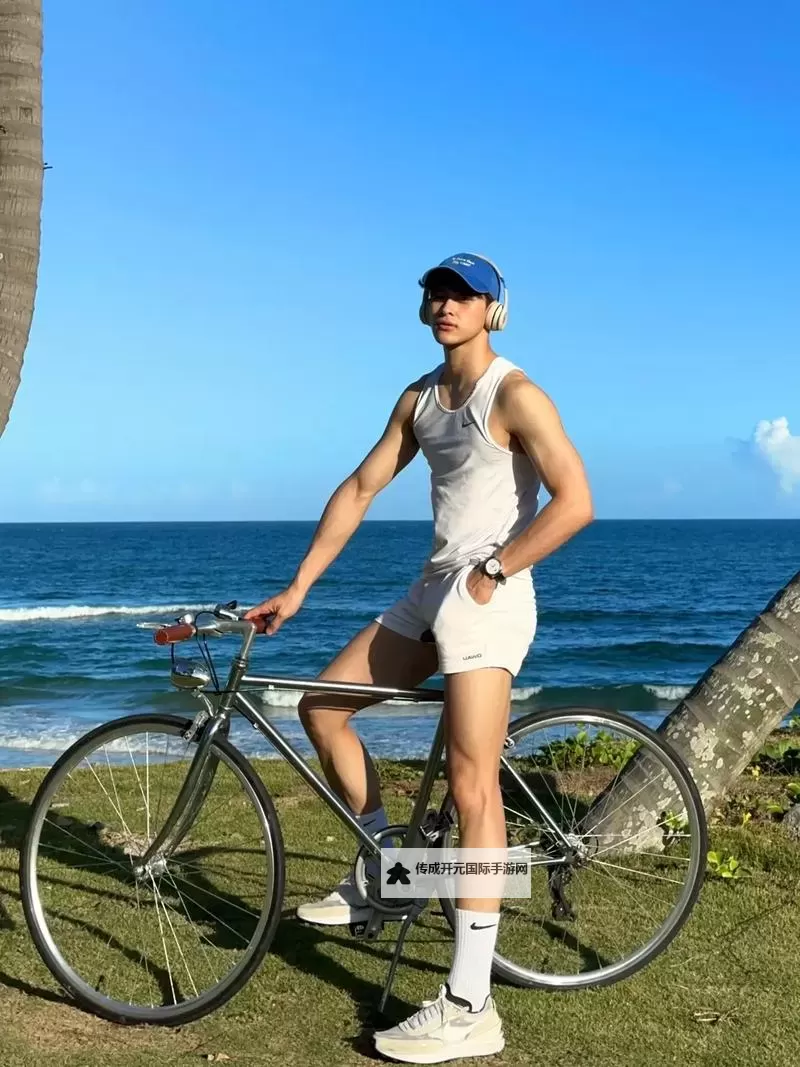 Chinese hunk GV solo：魅力男神展现深情一面图1