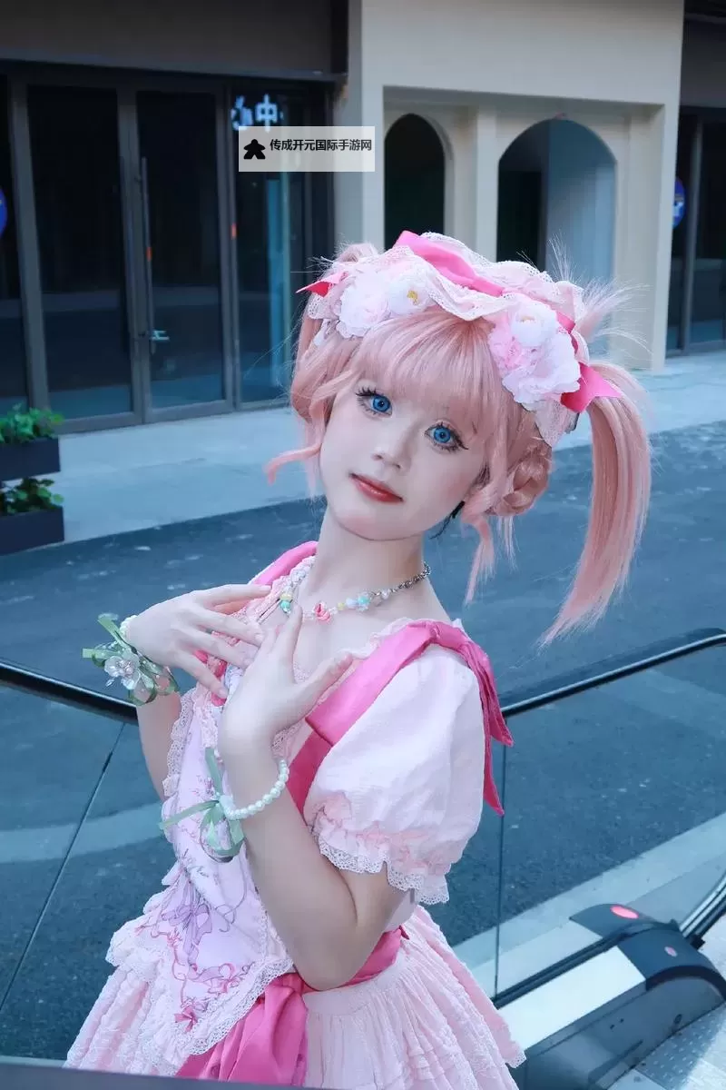 强插双马尾：萌系少女的新潮魅力图1