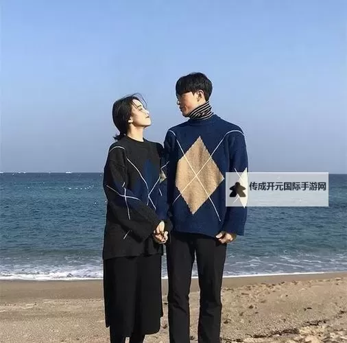 探索最美情侣免费视频：甜蜜瞬间尽在其中图1