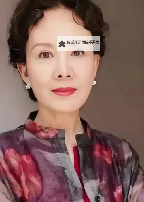 探寻心灵慰藉：老女人的天堂之旅图1