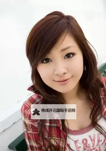 探索无限色彩的新不夜城综合成人文学：情色与幻想的精彩融合图1